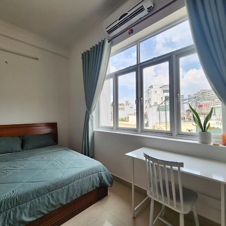 Lalahouse Riverside Residence Хошимин Экстерьер фото